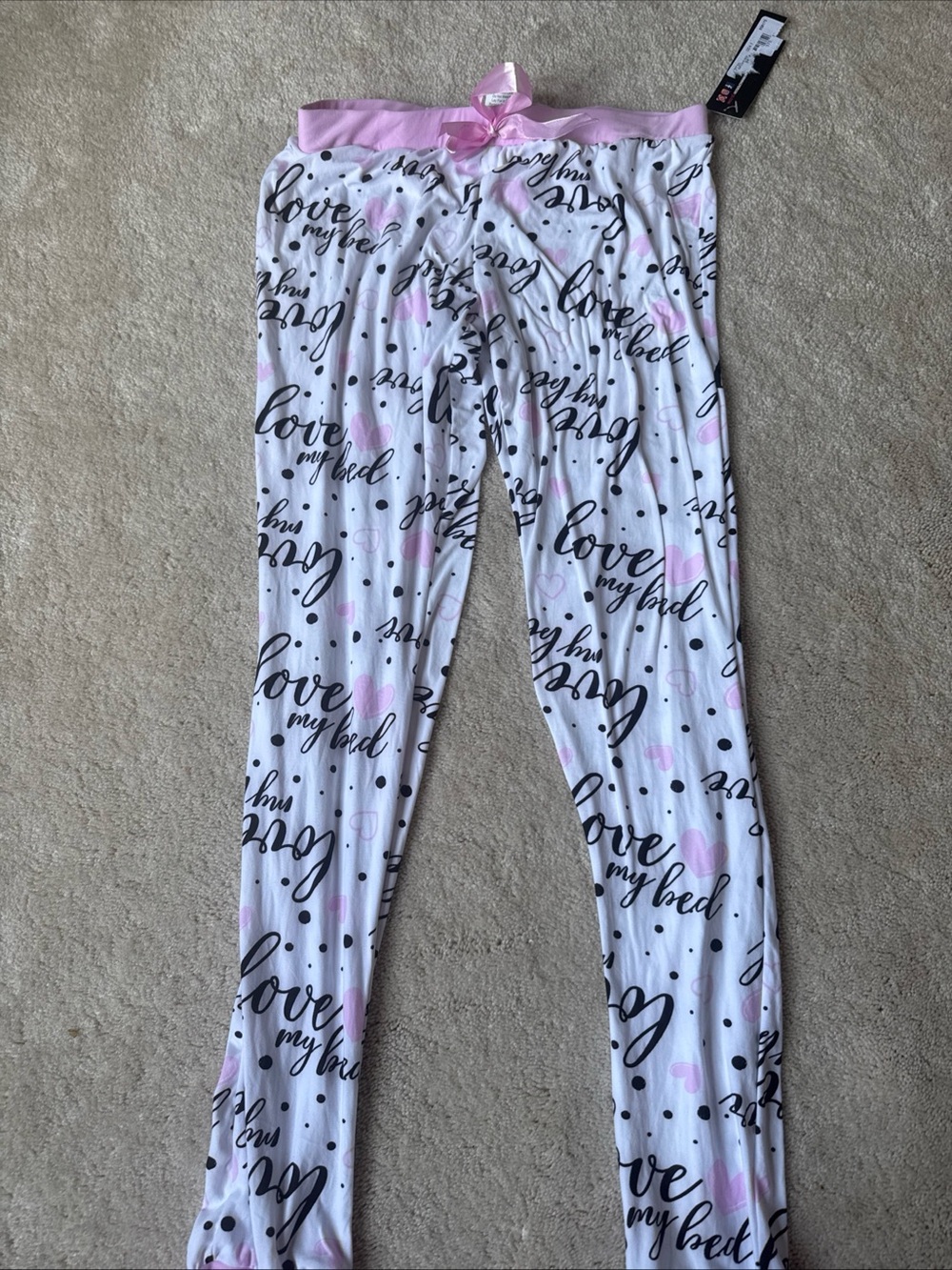 Women’s Pink & White 'Love My Bed' Pajama Pants